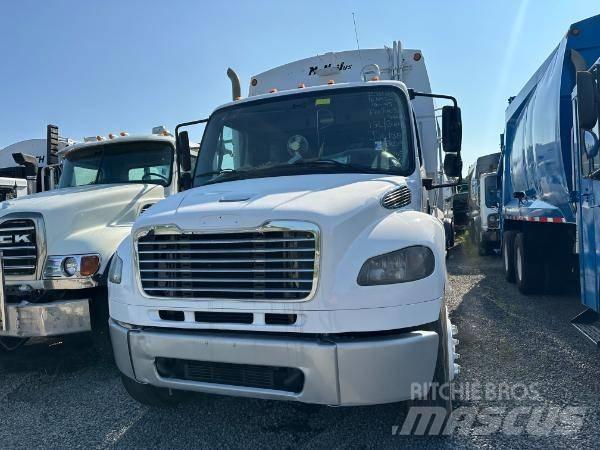 Freightliner M2 Hulladék szállítók