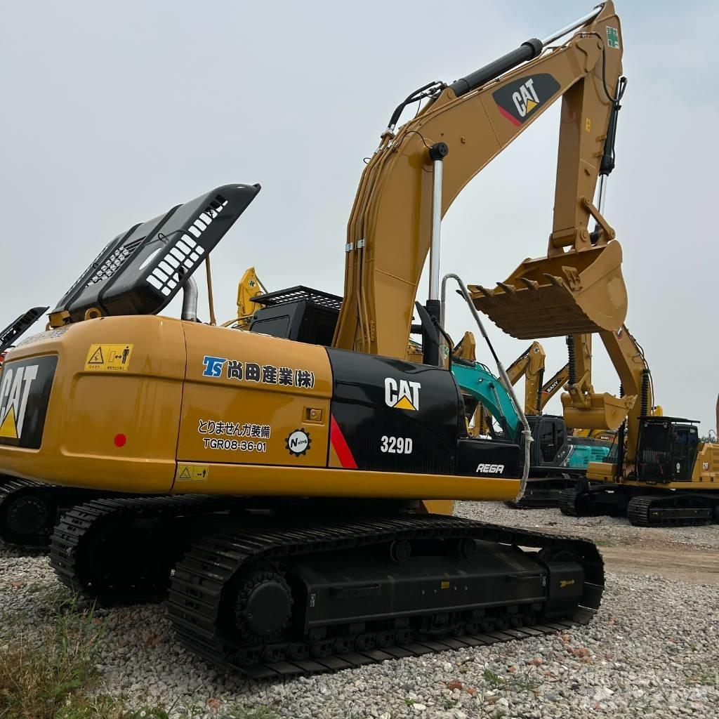 CAT 329D Lánctalpas kotrók