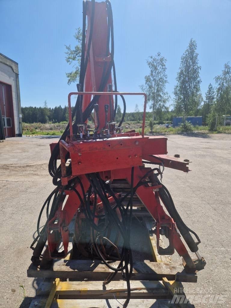 Nokka HK1810 Daruk és rakodók