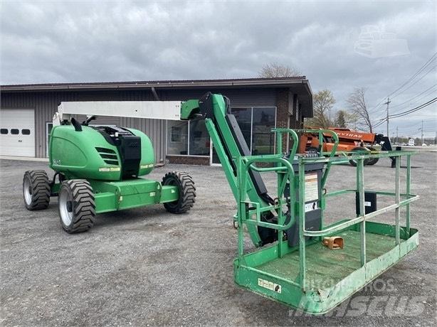 JLG 600 AJ Karos emelők