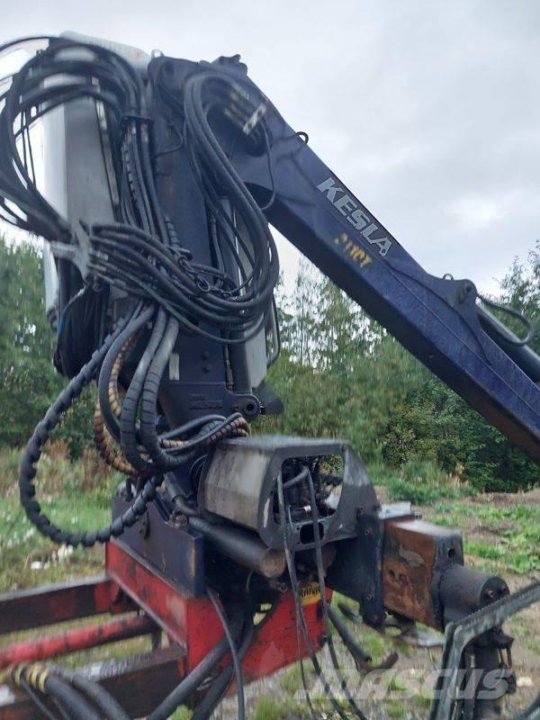 Kesla 2110 T Erdészeti daruk