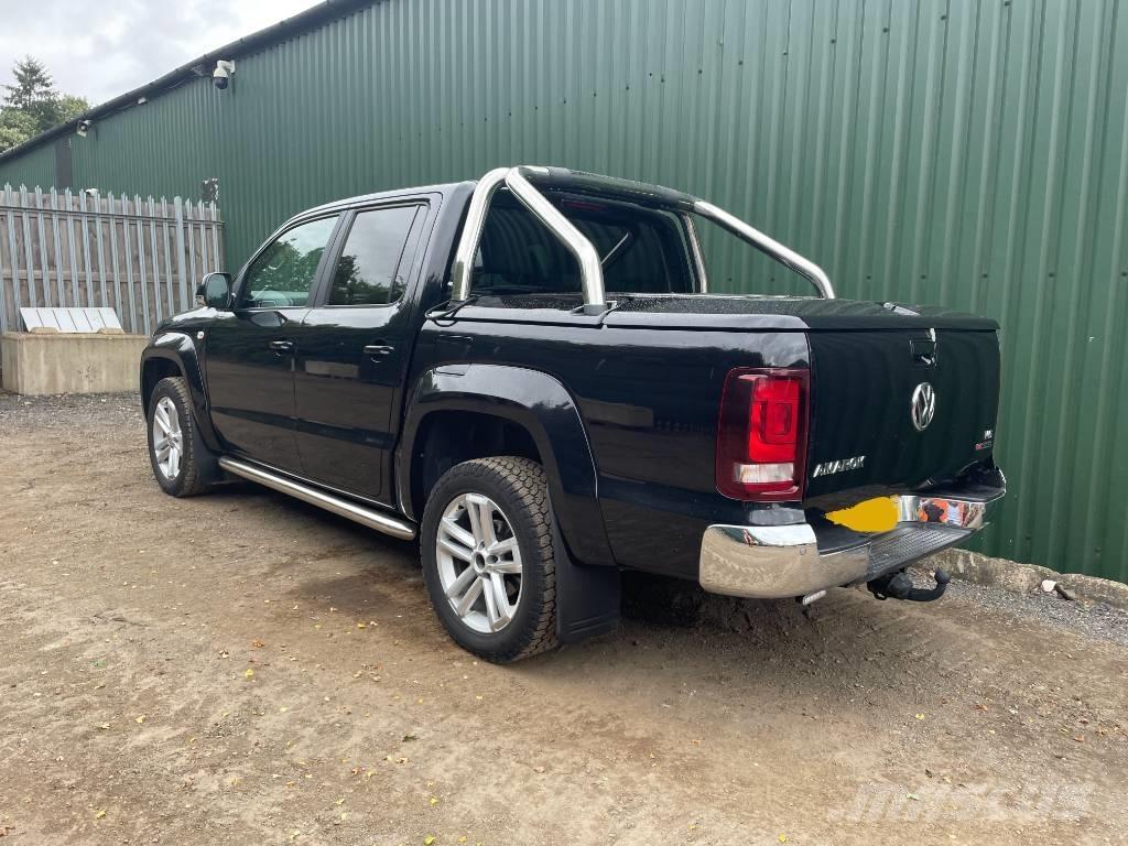 Volkswagen Amarok Kis teherszállító/Platós kocsi