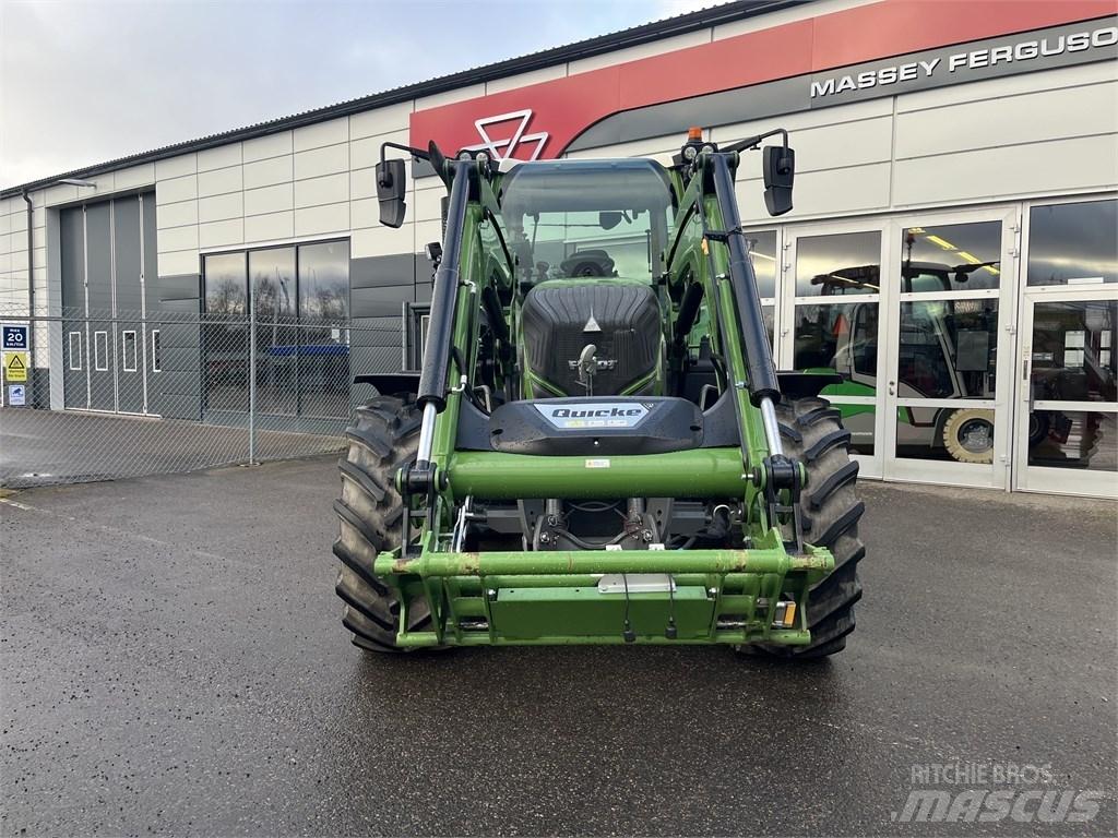 Fendt 716 Vario Traktorok