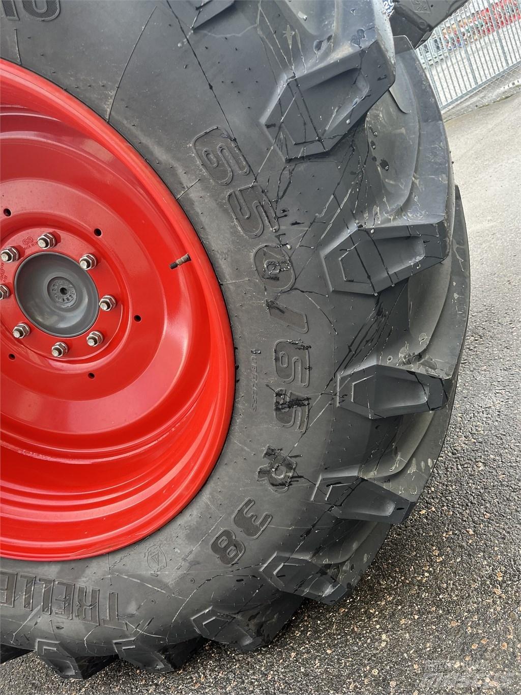 Fendt 716 Vario Traktorok