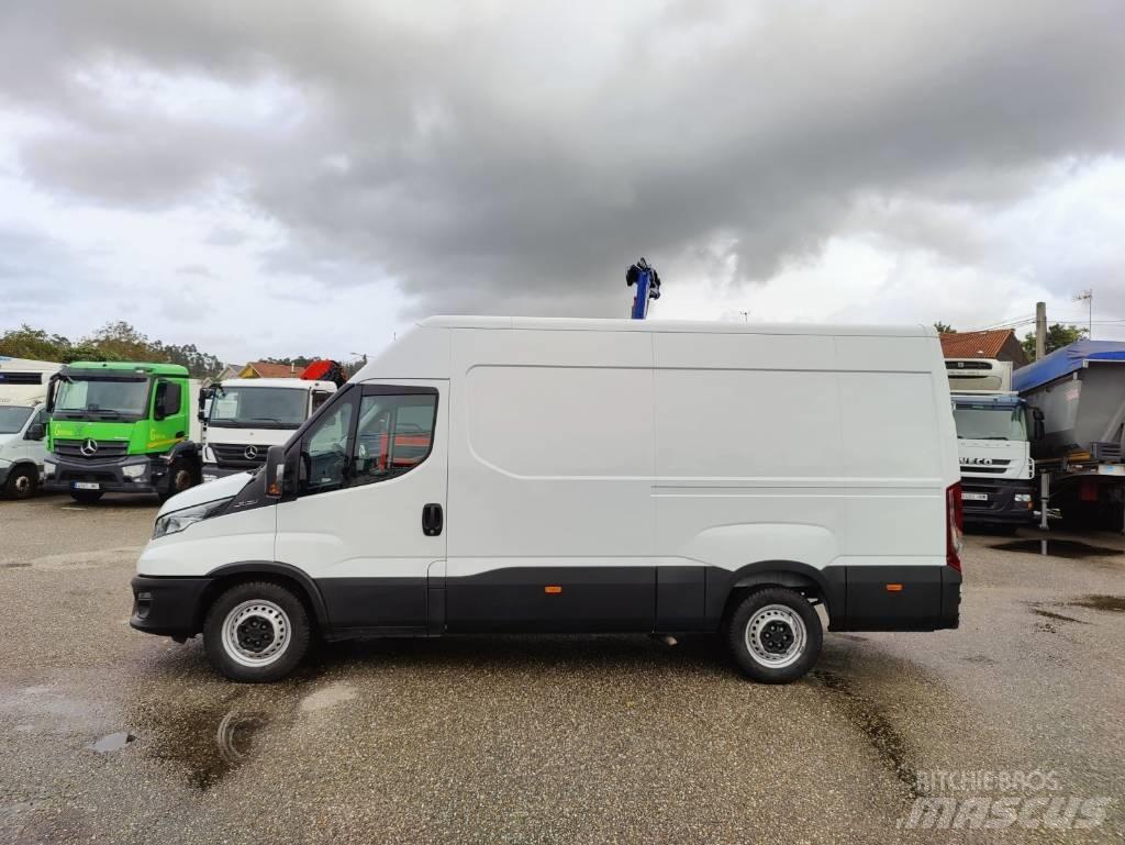 Iveco Daily 35 S 16 Transporterek