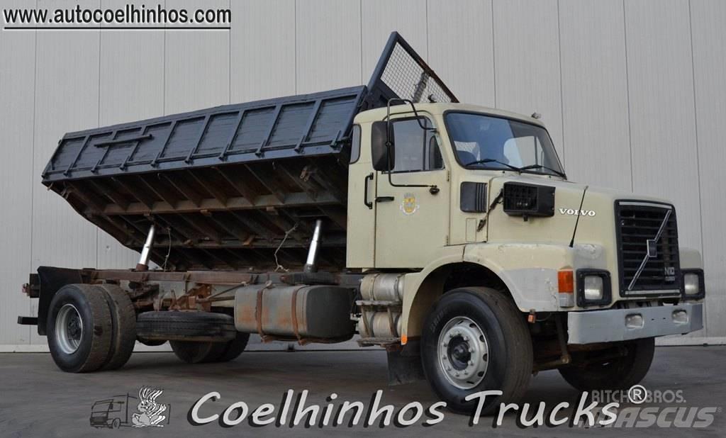 Volvo N10 Billenő teherautók