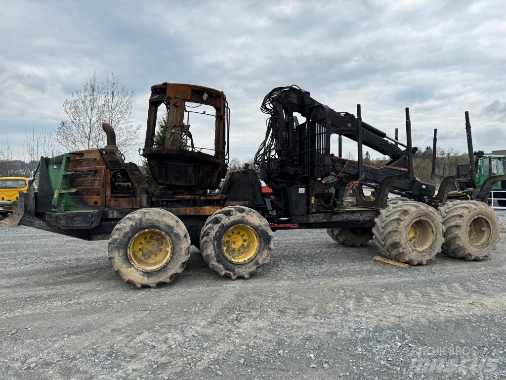 John Deere 1110 E Kihordók
