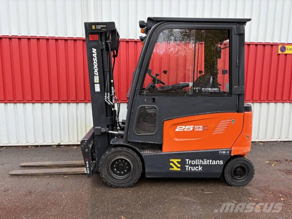 Doosan B 25 X-7 Elektromos targoncák