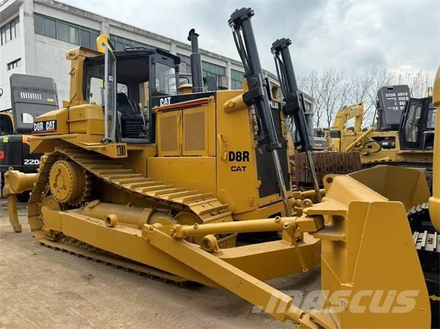 CAT D 8 R lánctalpas dózerek