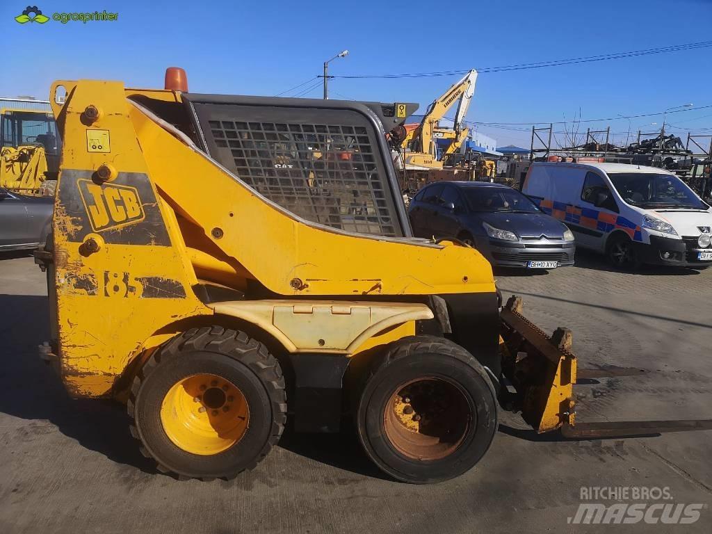 JCB 185 Kompaktrakodók