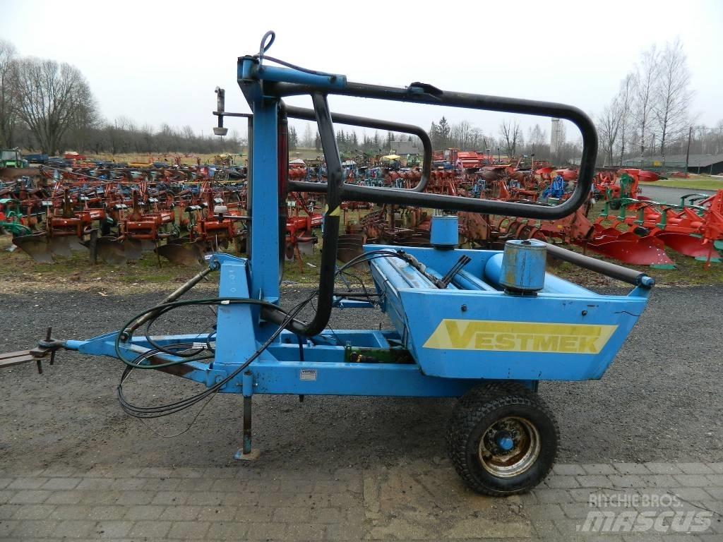Vestmek RB120 Göngyölő gépek