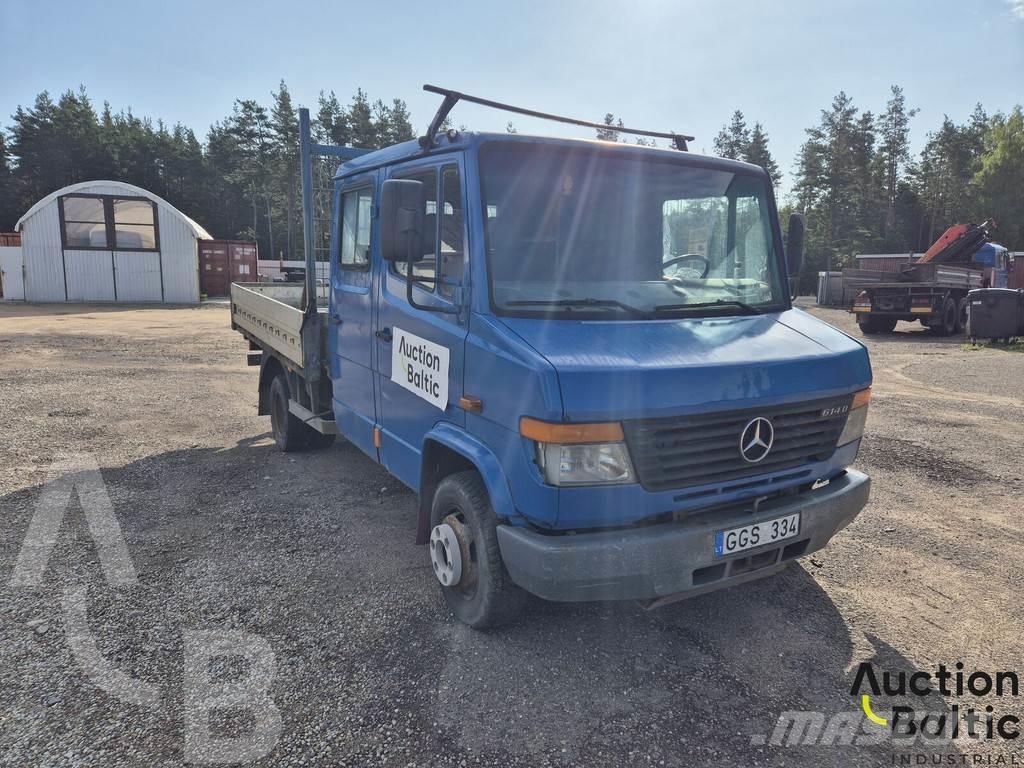 Mercedes-Benz 614D Platós / Ponyvás teherautók