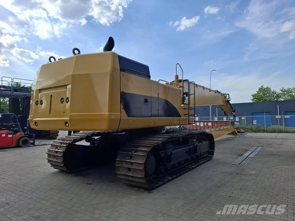 CAT 374 D L Hulladékkezelő gépek