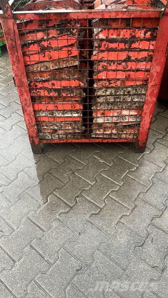 Peri Klappkonsole 25 Zsaluzatok