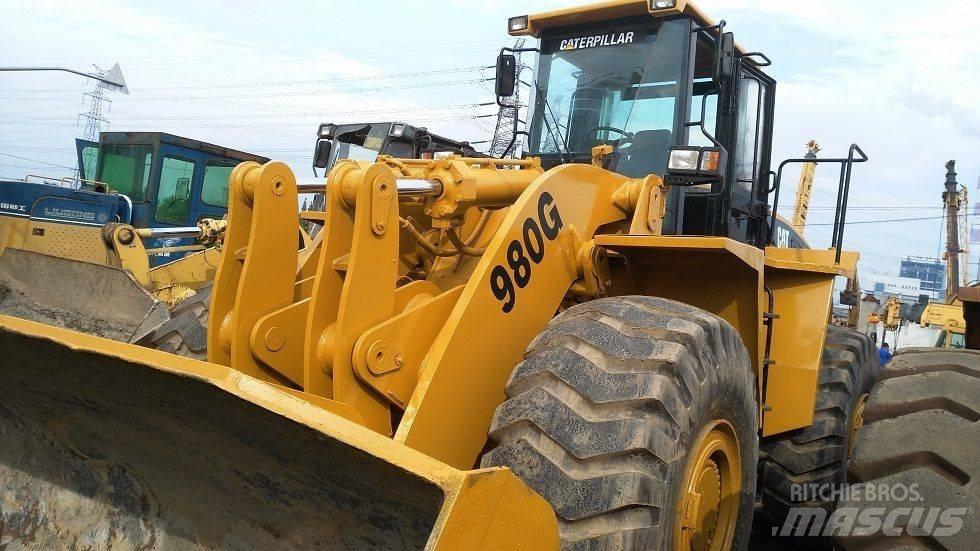 CAT 980 G Gumikerekes homlokrakodók