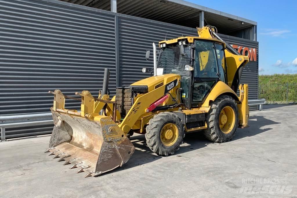 CAT 422 F TURBO Kotrórakodók