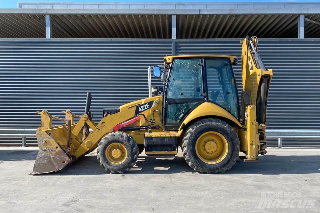 CAT 422 F TURBO Kotrórakodók