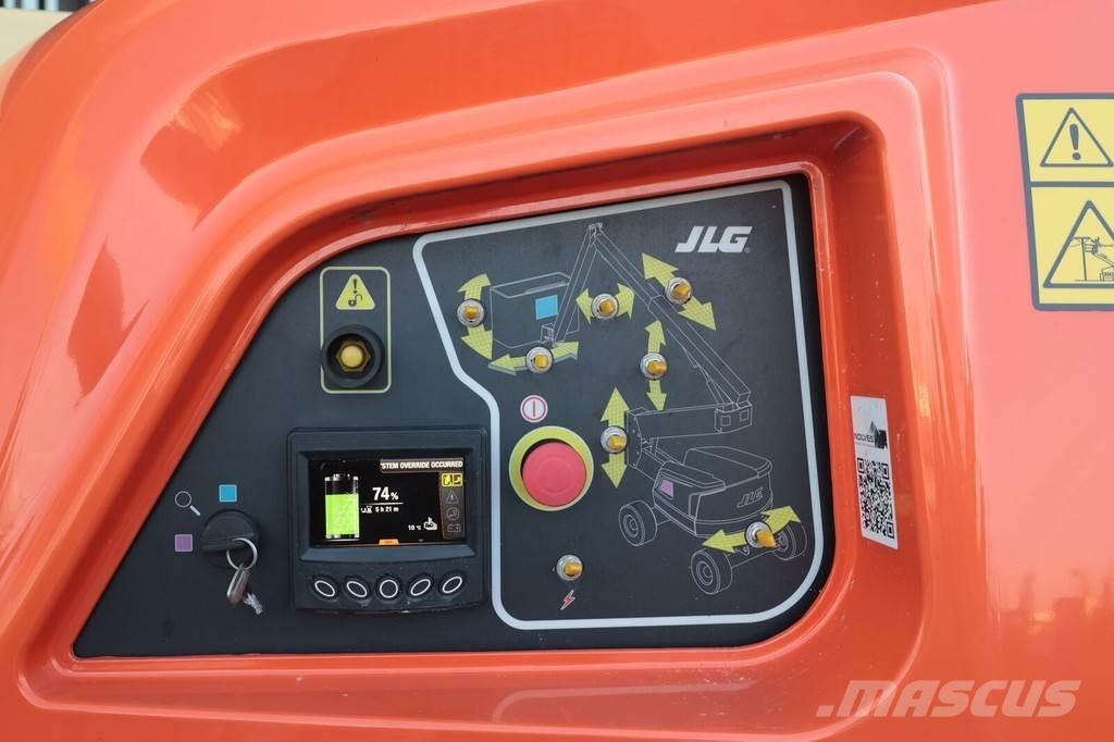 JLG EC520AJ Karos emelők