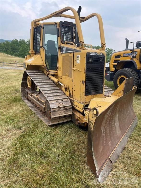 CAT D5N lánctalpas dózerek
