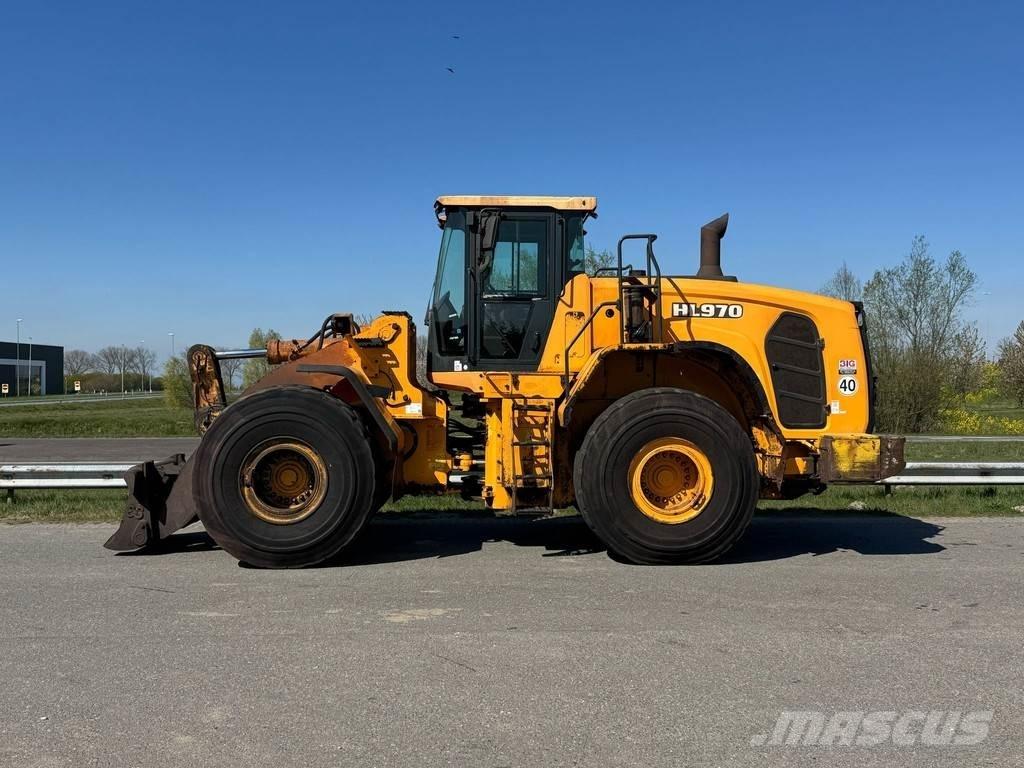 Hyundai HL970 Gumikerekes homlokrakodók