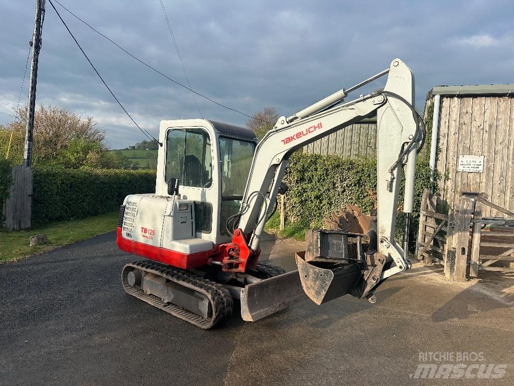 Takeuchi TB 125 Mini kotrók < 7t