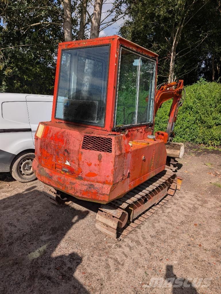 Komatsu PC 10-5 Mini kotrók < 7t