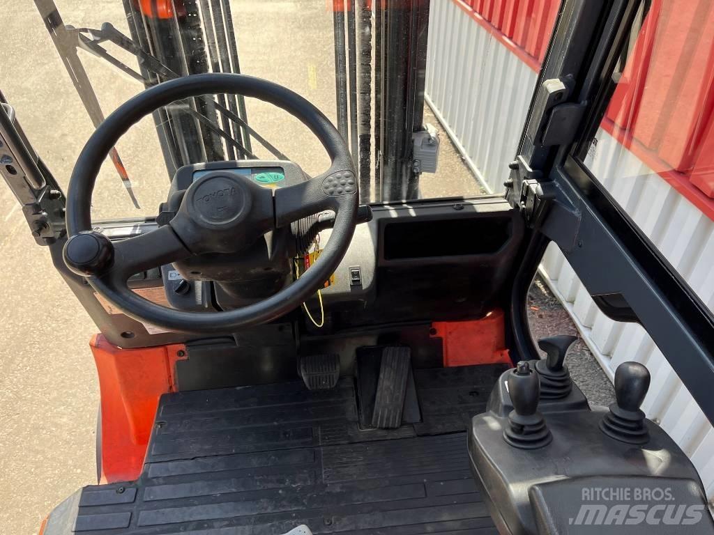 Toyota 7 FB MF 35 Elektromos targoncák