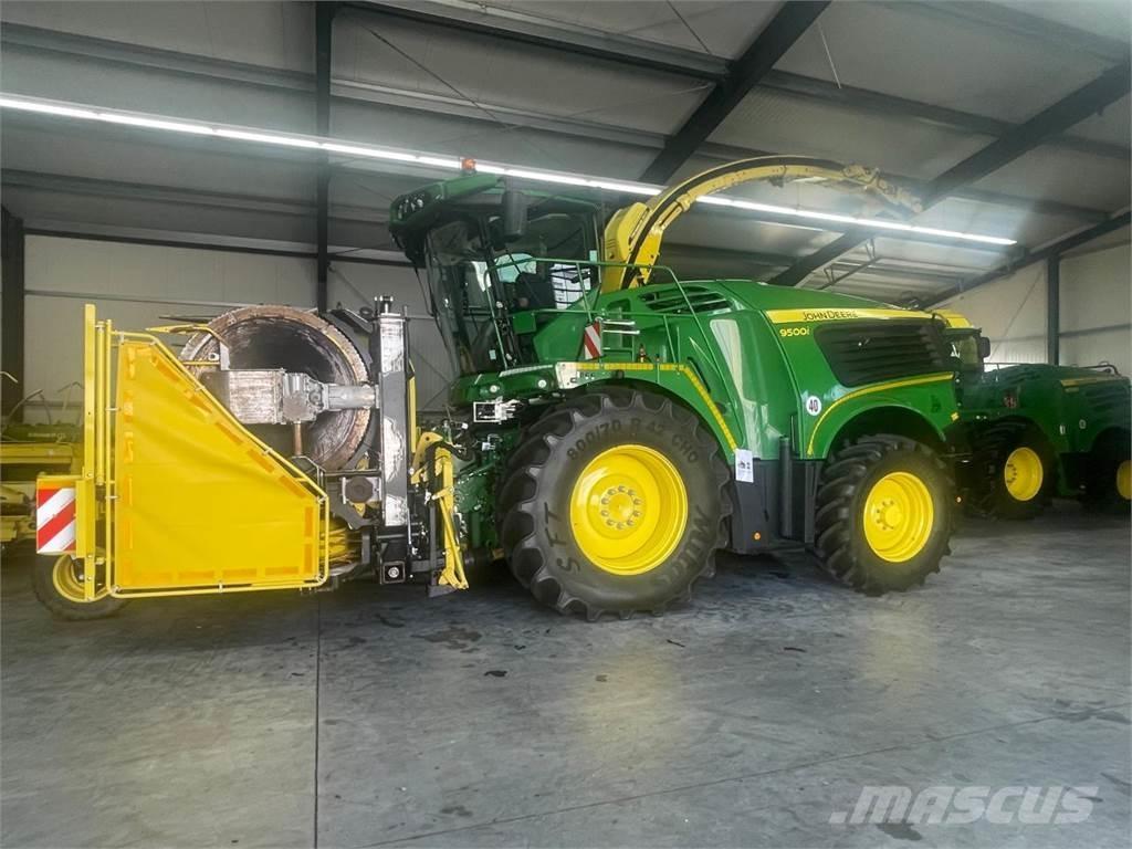John Deere 8200i Önjáró szecskázók