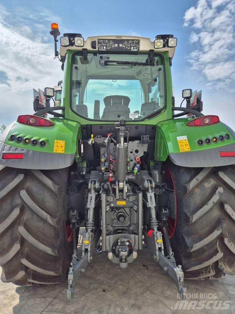 Fendt 720 Profi Plus Traktorok
