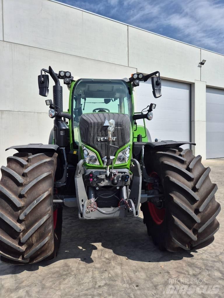 Fendt 720 Profi Plus Traktorok