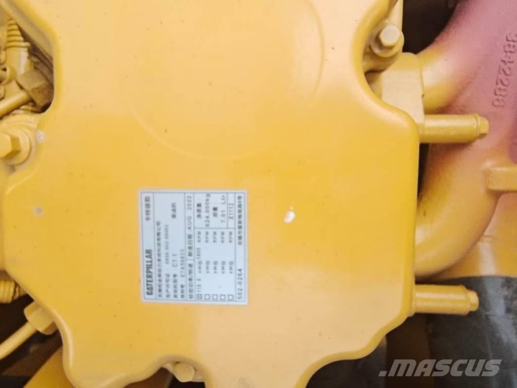 CAT 323 GC Lánctalpas kotrók
