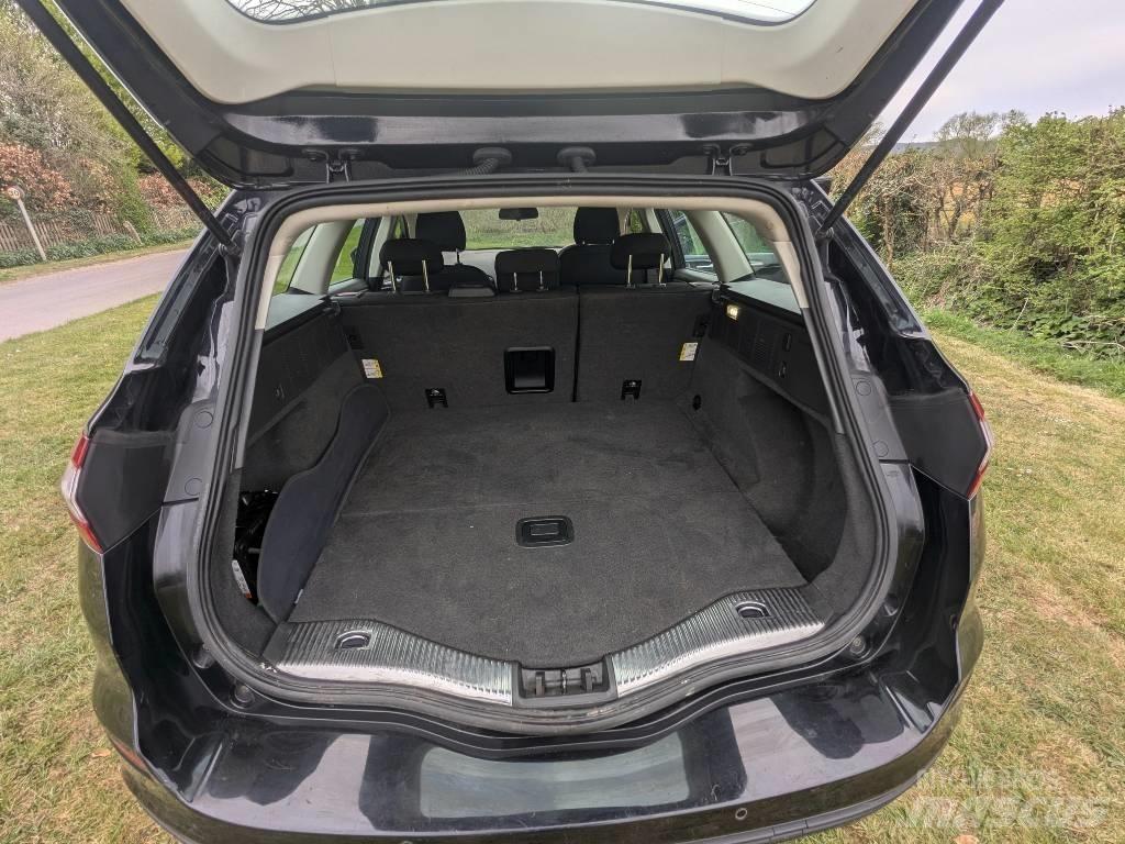Ford Mondeo Kistehergépjárművek