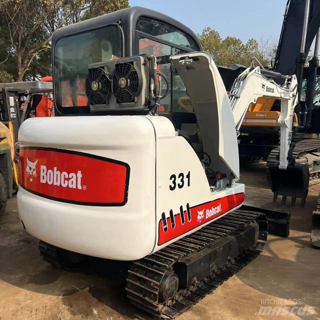 Bobcat 331 Mini kotrók < 7t