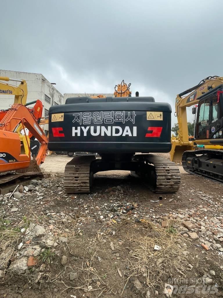 Hyundai 220lc-9s Lánctalpas kotrók