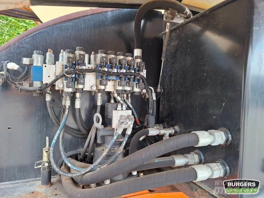 JLG 460SJ Teleszkópos emelők