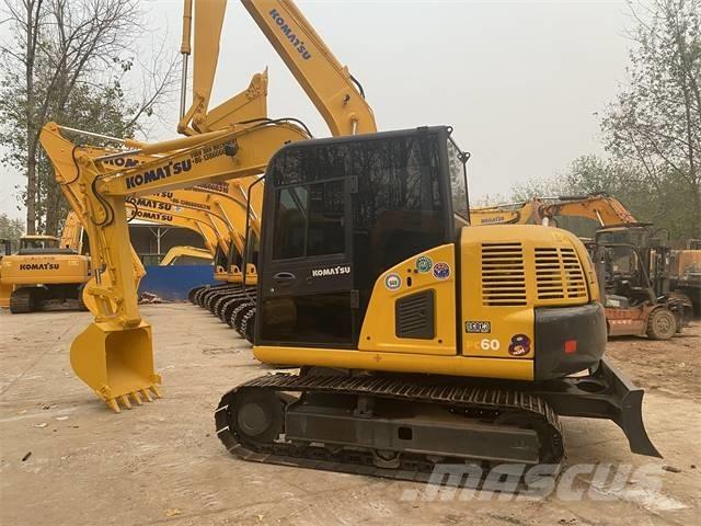 Komatsu PC 60-8 Lánctalpas kotrók