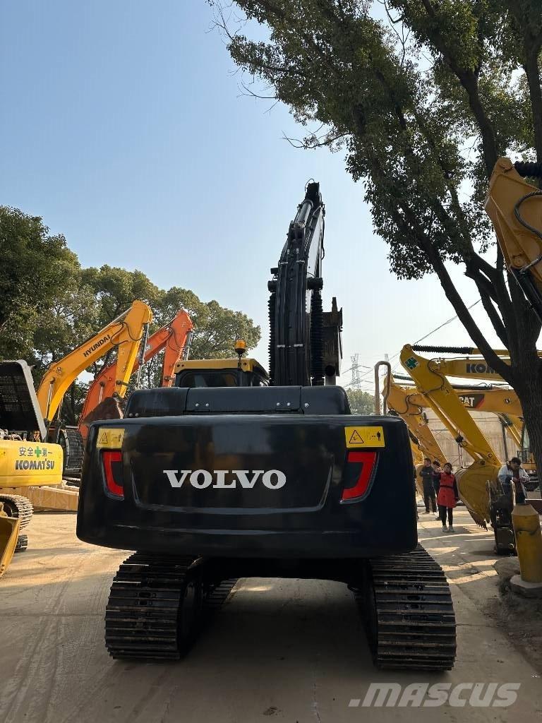 Volvo EC 210 Közepes (midi) kotrók 7 t - 12 t
