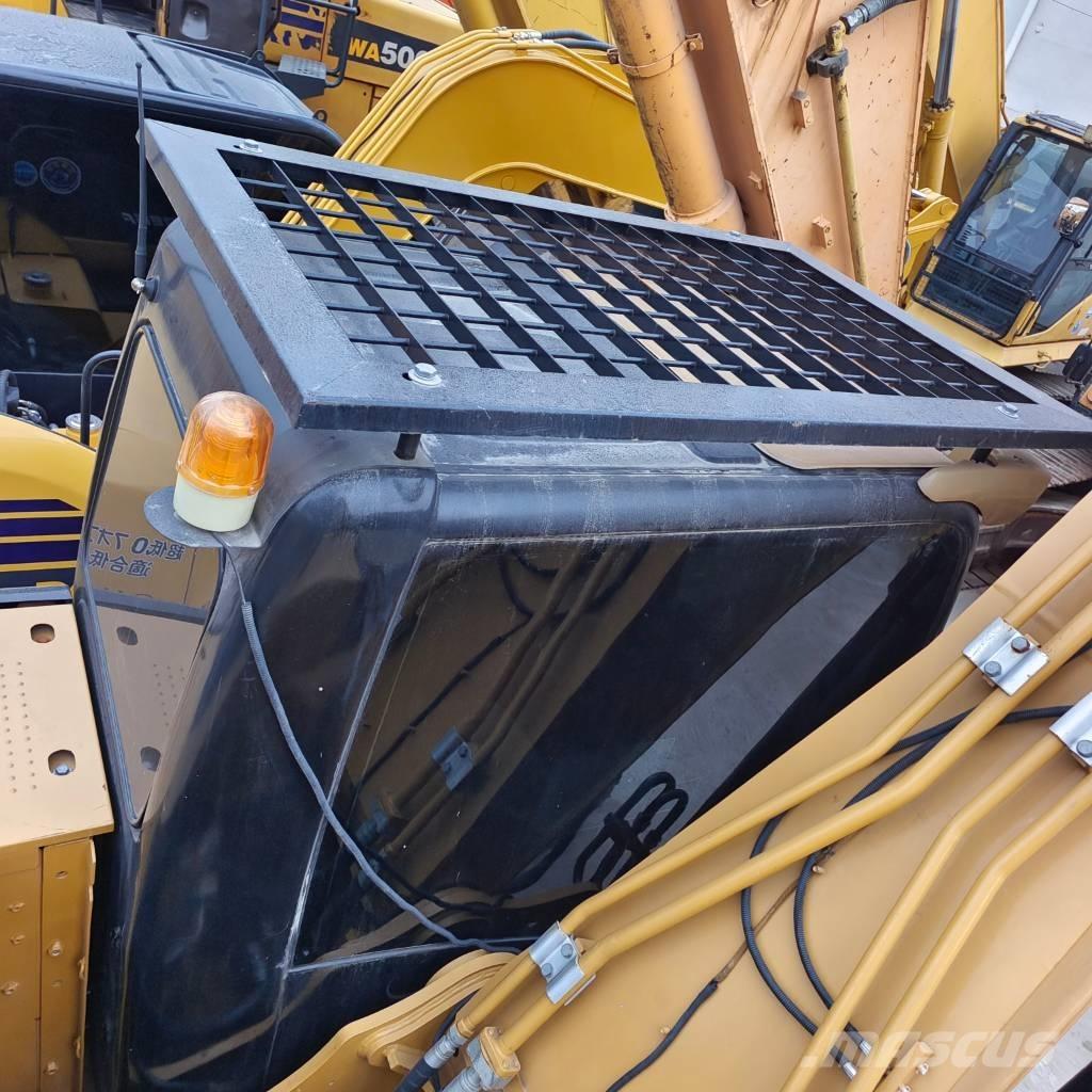 CAT 320 D2L Lánctalpas kotrók