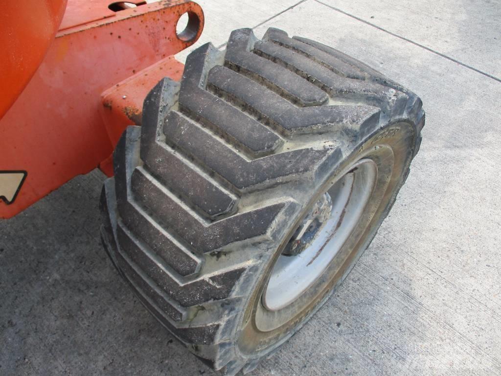 JLG 450 AJ (193) Kompakt önjáró emelők