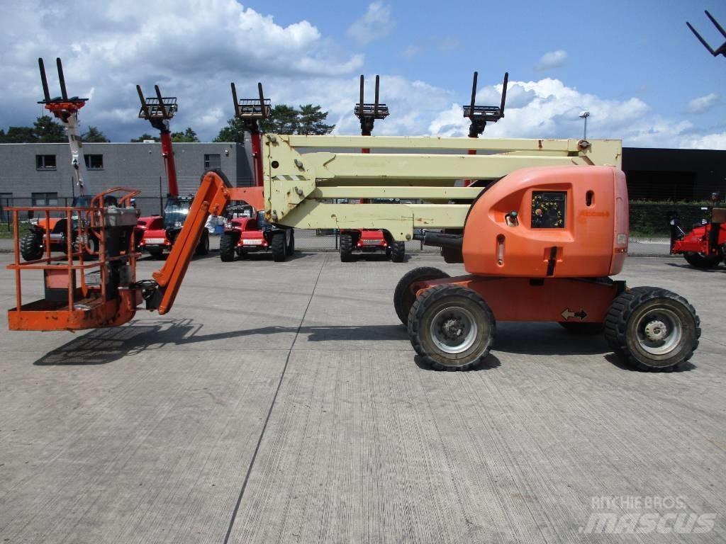JLG 450 AJ (193) Kompakt önjáró emelők