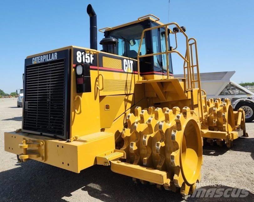 CAT 815 F Talajtömörítő gépek
