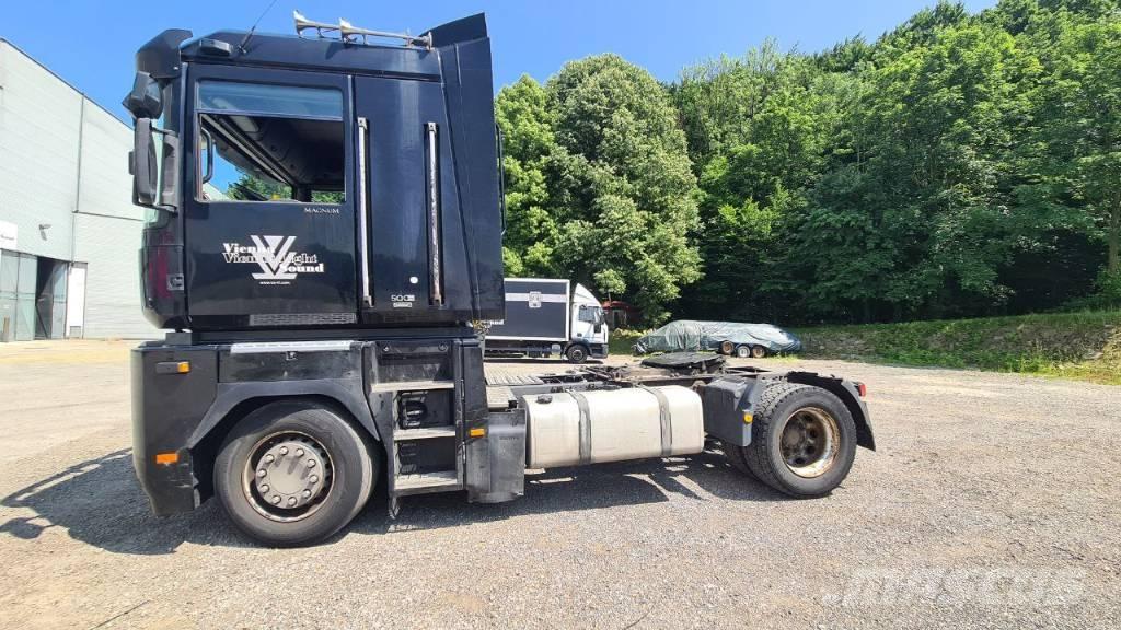 Renault Magnum 500 Nyergesvontatók