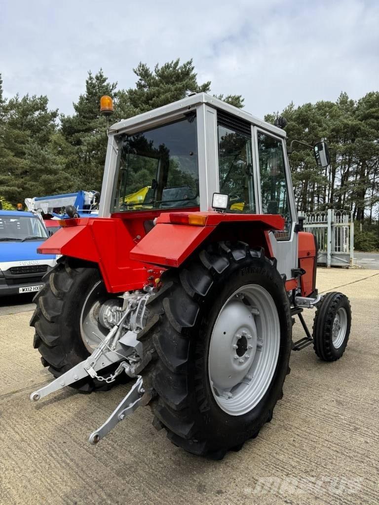 Massey Ferguson 690 Traktorok