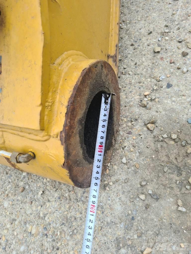 CAT 330 CL Kotrók