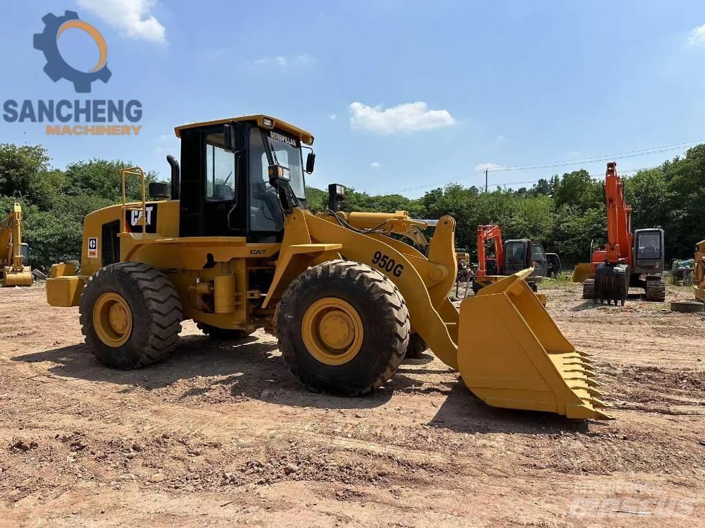CAT 950 G Gumikerekes homlokrakodók