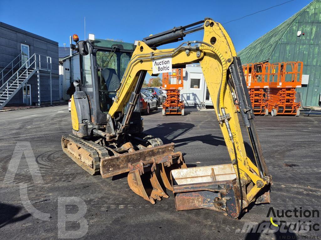 Yanmar Vio 33 U Mini kotrók < 7t