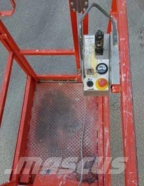 SkyJack SJ 12 Ollós emelők