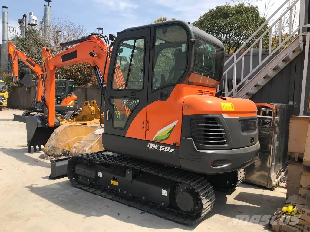 Doosan DX 60 Lánctalpas kotrók