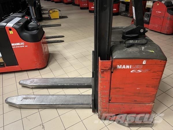 Manitou ES 513 Elektromos gyalogkíséretű targoncák