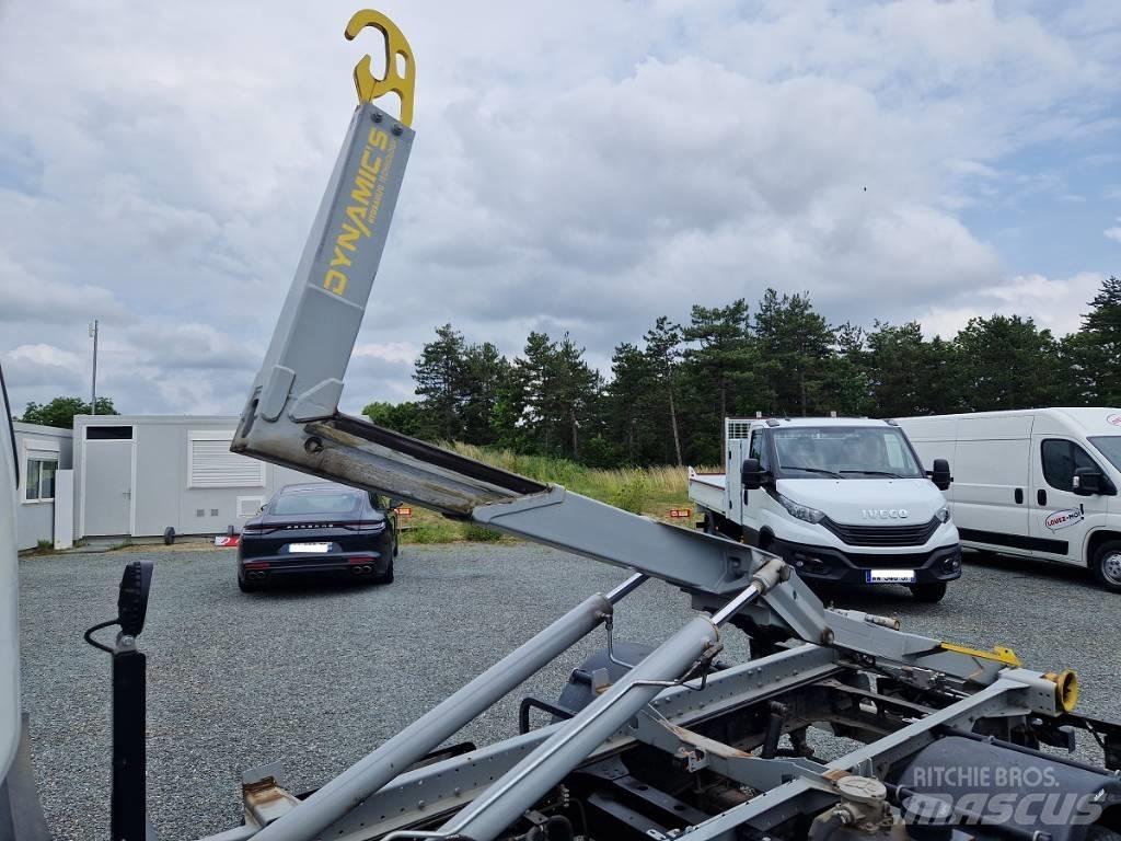 Isuzu N-Series Transporterek